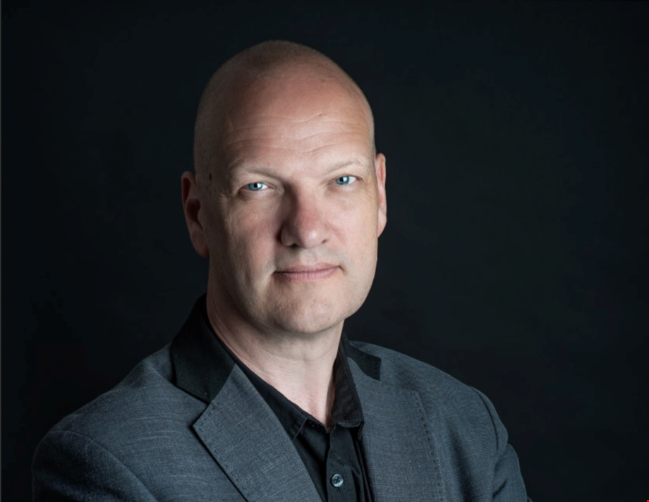 Frá Íslandi til Nígeríu með viðkomu í Kína 
